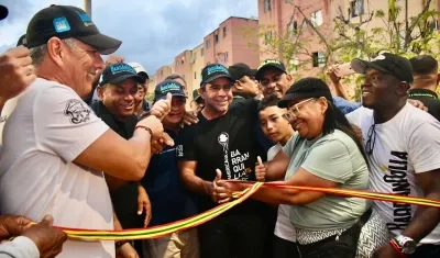 Alcalde Char en la entrega del parque en Villa Cordialidad.