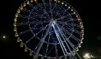 Luna del Río en el Gran Malecón.