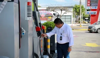 Labores de inspección a las estaciones de servicio. 