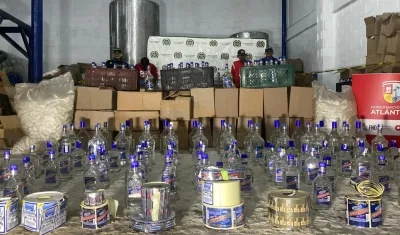 Fábrica clandestina de licor adulterado