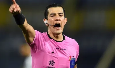 Andrés Rojas, árbitro Fifa bogotano. 