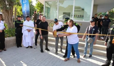 Entrega del CAI El Limón. 