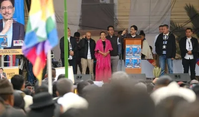 El candidato presidencial Iván Cepeda.