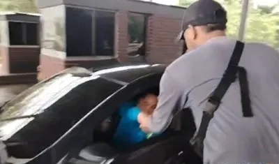 Cobro de peaje por parte de particulares en las casetas de Sabanagrande. 