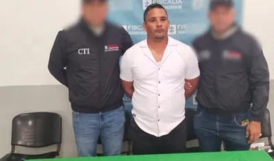 Carlos Alfredo Ortiz Meléndez tras ser capturado por el CTI de la Fiscalía. 