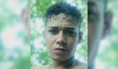 Junior Llanos Ibarra.