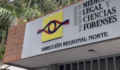 El cuerpo de la víctima mortal permanece este martes en Medicina Legal. 