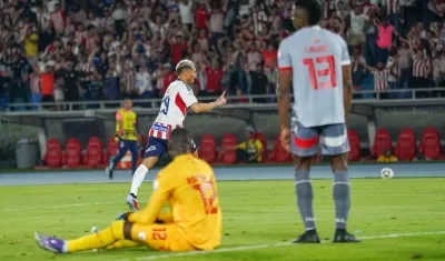 Teófilo Gutiérrez anotó para Junior.