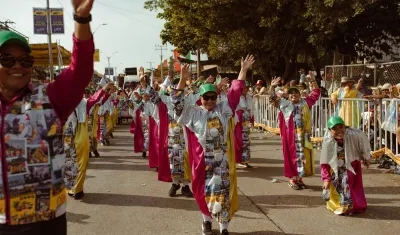 Comparsa de la Fundación Chiva Periodística. 