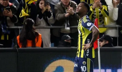 Jhon Jáder Durán tras marcar su gol ante el  Samsunspor.
