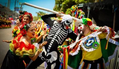 El Garabato izará su bandera en su sede. 