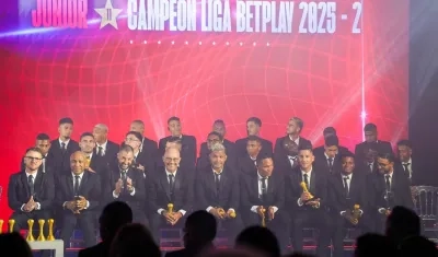 Plantilla campeona de la estrella 11.