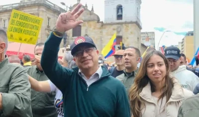 Gustavo Petro en una movilización promovida por su Gobierno