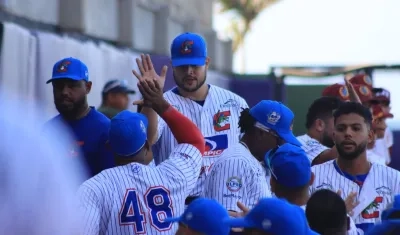 Julio Vivas fue el pitcher abridor de Caimanes y cargó con la derrota.