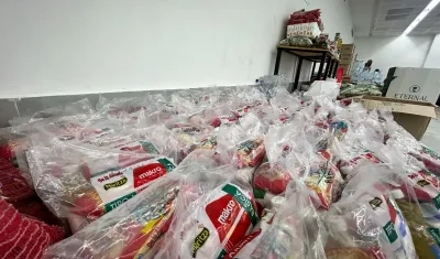 Ayudas humanitarias recolectadas en el Atlántico para los damnificados en Córdoba. 