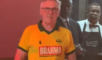 Carlo Ancelotti en el Carnaval de Salvador, Brasil.