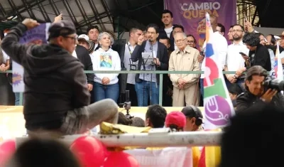 El candidato presidencial Iván Cepeda.