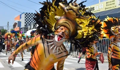 Danza Selva Africana de Galapa abrió el Carnaval de la 44.