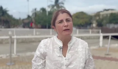 La Defensora del Pueblo, Iris Marín Ortiz. 
