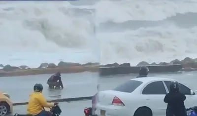 Fuerte oleaje en Cartagena. 