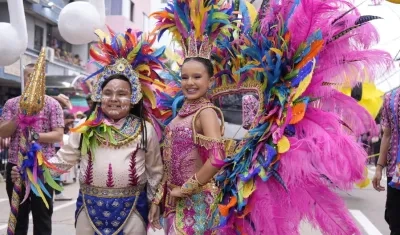 Joshua Ortiz y Sharon Acosta.