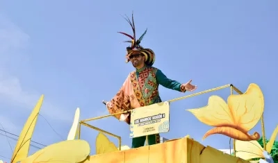 El Rey Momo de la 44, Luis Mauricio Aragón.