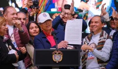 Firma del nuevo decreto de Salario Mínimo en Colombia