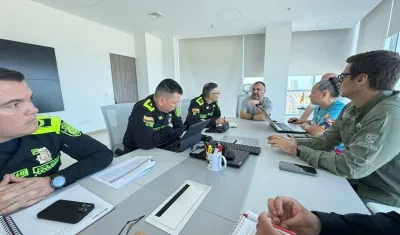Reunión de seguridad de la Alcaldía y la Policía.