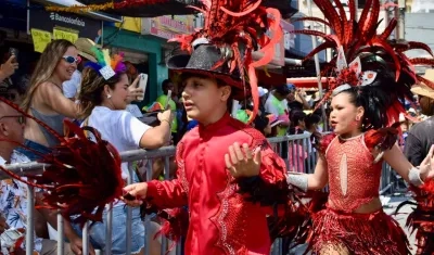 Los Reyes Infantiles de la 44, Germán Palomino y Ashley Gómez.