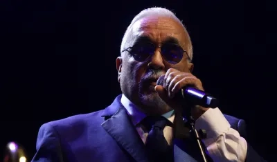 Willie Colón en una presentación en 2025.
