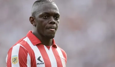 Edwuin Cetré, delantero colombiano de Estudiantes de La Plata. 