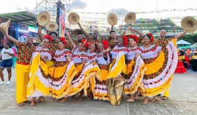 Agrupación bullerenguera Palmeras de Urabá. 