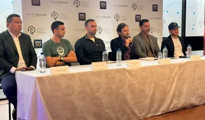 Dirigentes de la Liga de Pádel del Atlántico y la Federación Colombiana de Pádel.