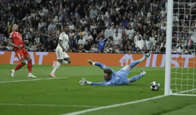 El gol de Vinicius Junior para la victoria del Real Madrid sobre Benfica. 