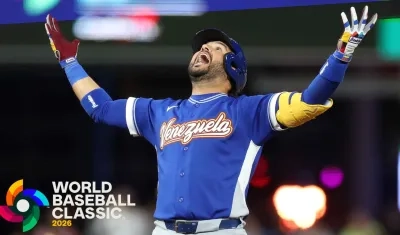 Eugenio Suárez fue el héroe del juego al empujar la tercera carrera de Venezuela con un doblete en el noveno inning.