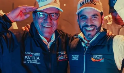 El candidato al senado Carlos Felipe Mejía y el precandidato presidencial Abelardo De La Espriella.  