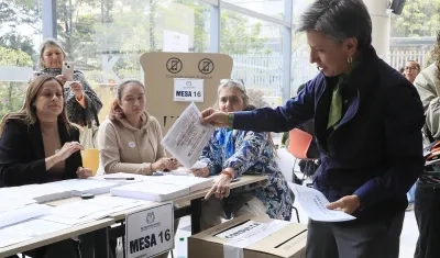 Precandidata Claudia López.