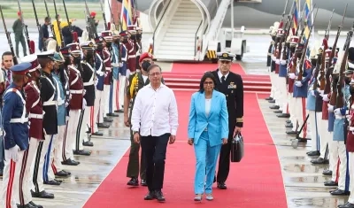 Gustavo Petro, y Delcy Rodríguez.