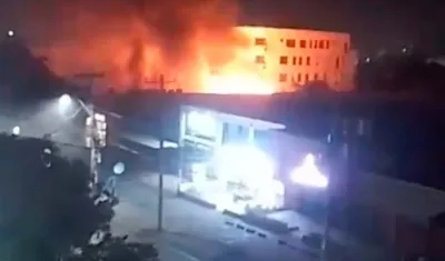 Incendio en el almacén El Hueco.