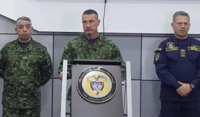 Mayor General Royer Gómez Herrera, Comandante del Ejército. 