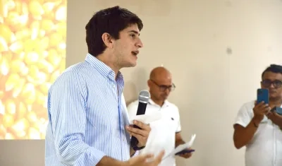 El congresista reelegido Wadith Manzur.