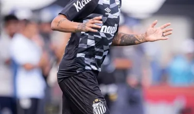 Neymar en el partido de este domingo El Santos ante Corinthians. 