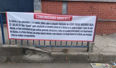 Pendón hallado en el Colegio Sofia Camargo. 