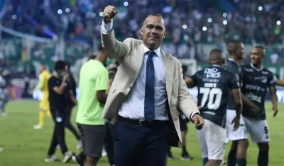 Rafael Dudamel celebra con el Deportivo Cali.