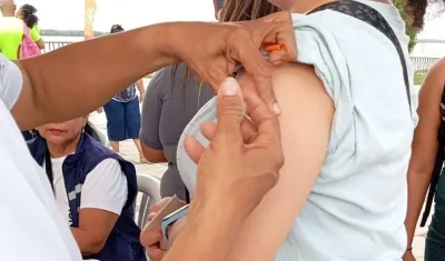 La vacunación es la mejor estrategia para combatir esta enfermedad. 