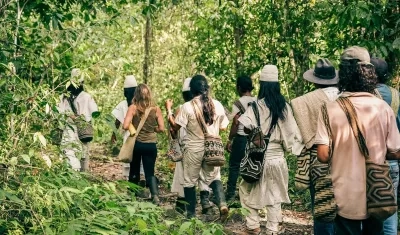 La comunidad arhuaca de la Sierra Nevada está en medio del fuego cruzado entre los grupos ilegales.