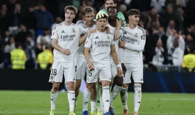 Jugadores del Real Madrid celebrando uno de los goles.