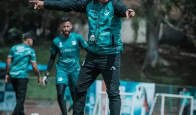 Alberto Gamero dirigió 30 partidos de Liga con el Deportivo Cali.