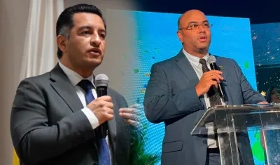 Andrés Idárraga, secretario de Transparencia, y Jesús León Insignares, director de la CRA. 