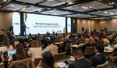 Instalación de misiones internacionales de observación.